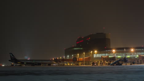 Timelapse-of-night-works-at-Sheremetyevo-Airport-in-Moscow-Russia
