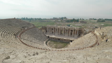Amphitheater-In-Der-Antiken-Stadt-Hierapolis-Pamukkale-Türkei
