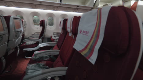 Clase-Económica-Vacía-En-El-Avión-De-Hainan-Airlines