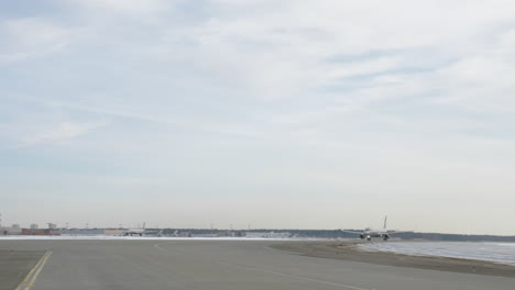 Departure-of-Aeroflot-A321-from-Sheremetyevo-Airport