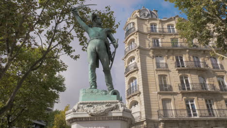 Michel-Ney-Statue-In-Paris,-Frankreich