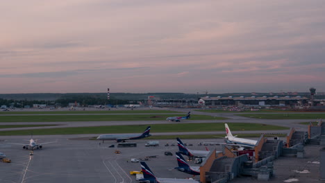 Timelapse-of-Sheremetyevo-Airport-routine-from-day-till-late-evening-Moscow