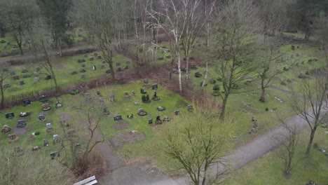 Una-Toma-De-Drones-De-Un-Cementerio-Alemán-En-La-Temporada-De-Invierno