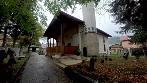 Sarajevo,-Churches,-and-Mosques:-Traverse-Sarajevo's-streets,-where-churches-and-mosques-stand-as-cultural-landmarks