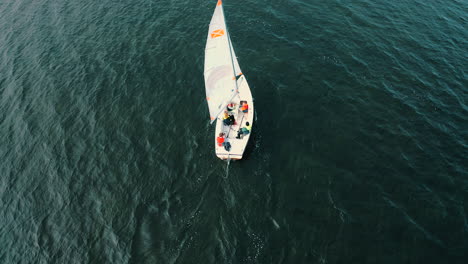 Aerial-view-of-single-yacht-on-the-ocean