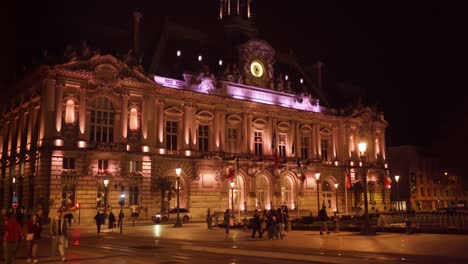 The-Tours-historical-city-hall-building-under-the-darkness-of-night