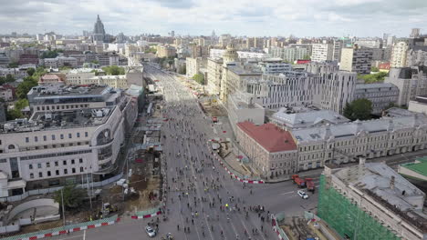 Bicycle-parade-in-Moscow-aerial