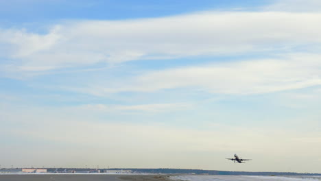 Start-Und-Aufstieg-Des-Aeroflot-Flugzeugs