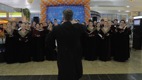 Choir-performance-on-Day-of-Passenger-at-Sheremetyevo-Airport-Moscow