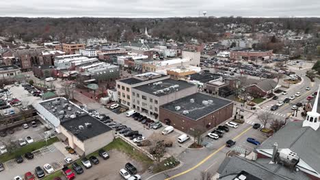 Downtown-Northville,-Michigan-with-drone-video-moving-in-a-circle
