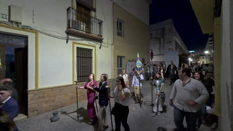 Procesión-Religiosa-Por-Las-Calles-De-Sevilla,-España.