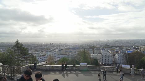 Vista-Panorámica-De-París-Cerca-De-La-Plaza-Louise-Michel