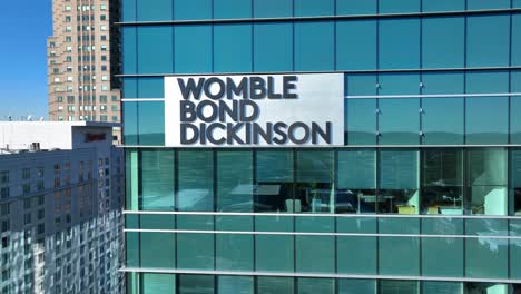 Womble-Bond-Dickinson-skyscraper-in-downtown-Raleigh,-North-Carolina