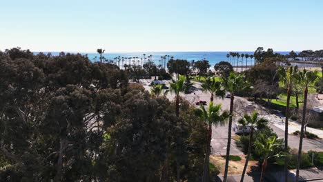 Parking-Lot-At-Doheny-State-Beach-On-A-Sunny-Day-In-California,-USA