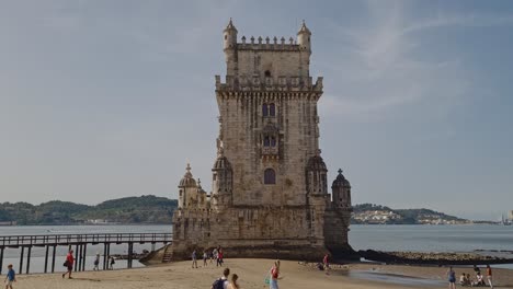 Belem-Turm,-Fluss-Tejo,-Lissabon,-Portugal