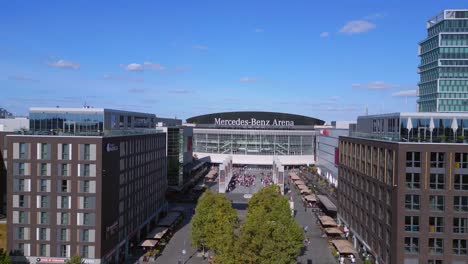 Mercedes-Benz-Arena-Ciudad-Berlín-Alemania-Verano-23