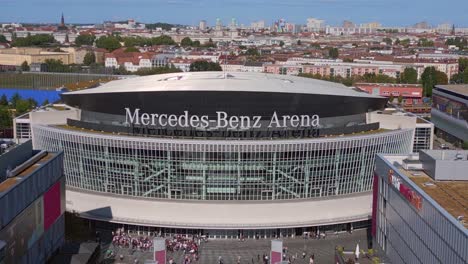 Mercedes-Benz-Arena-Ciudad-Berlín-Alemania-Verano-23