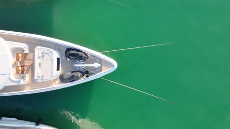 Sky-high-perspective-of-yachts-resting-in-Miami's-vibrant-marina