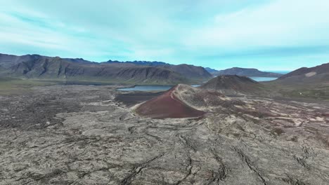 Cráter-Y-Campo-De-Lava-En-La-Península-De-Snaefellsnes-En-Islandia---Disparo-De-Drones