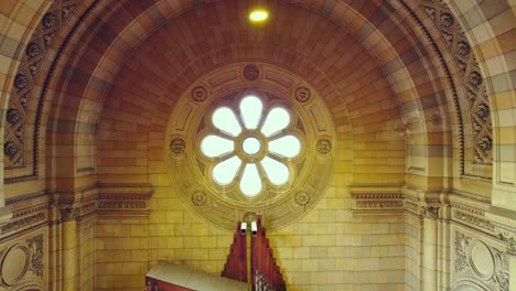 Aerial-view-of-a-pipe-organ-inside-the-church-of-Los-Sacramentinos,-Santiago-de-Chile