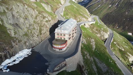 Majestic-Furka-Pass:-Aerial-4K-Drone-Footage-of-Abandoned-19th-Century-Hotel-Belvedere,-near-Rhone-Glacier