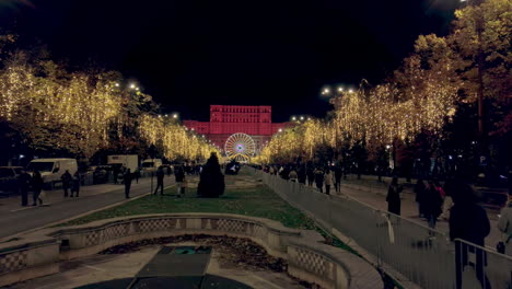 Mercado-De-Navidad-De-Bucarest,-Noria-E-Iluminación-Del-Bulevar,-Bucarest,-Rumania