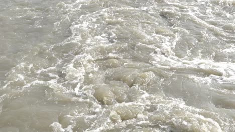 During-the-monsoons,-the-river-flow-is-very-high