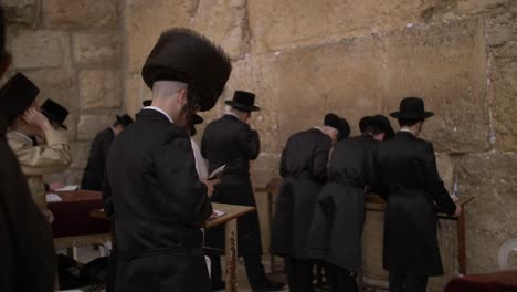 Jews-Praying-At-The-Wailing-Wall-Tradition-Indigionous-Culture-Jerusalem-Temple-Mount