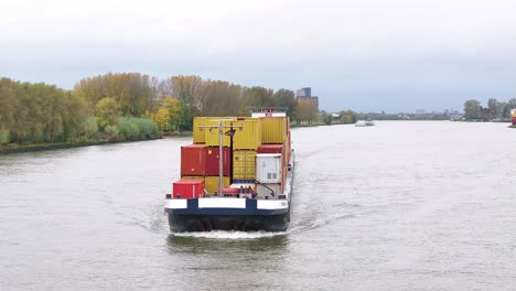 Das-Frachtschiff-Marla-Duo-Fährt-Unter-Der-Flagge-Der-Niederlande
