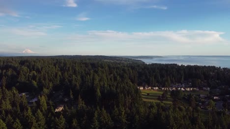 Aerial-view-of-the-Puget-Sound-and-Mount-Rainier,-Edmonds,-WA