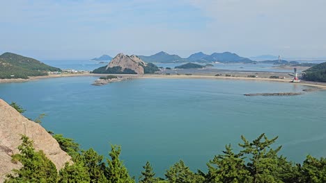 Playa-Seonyudo,-Mangjubong-Y-Línea-Solar-Del-Horizonte-De-Seonyu-En-Gunsan-si,-Corea-Del-Sur