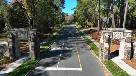 Duke-University-entrance