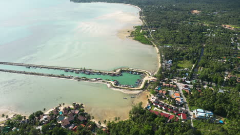 Aerial-drone-view-of-Haad-Mae-coastline-and-island-on-Koh-Pha-Ngan-island-in-the-gulf-of-Thailand,-Southeast-Asia