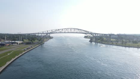 Blue-Water-Bridge,-Port-Huron-Michigan,-USA---over-the-St-Clair-River