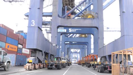 Container-gantry-cranes-at-Karachi-Port-Trust,-Pakistan