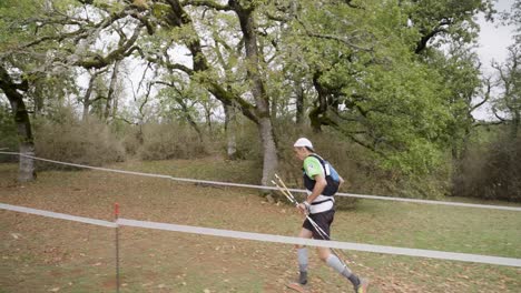 Templars-Trail-runners-Duo-Mid-Race,-Millau,-France
