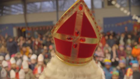 Close-up-of-Mitre-of-Saint-Nicholas-in-front-of-children-audience