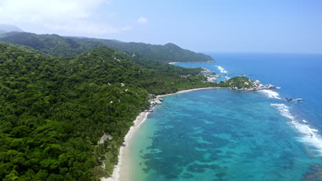 Aerial-drone-view-over-Tayrona-national-park-in-Colombia,-South-America