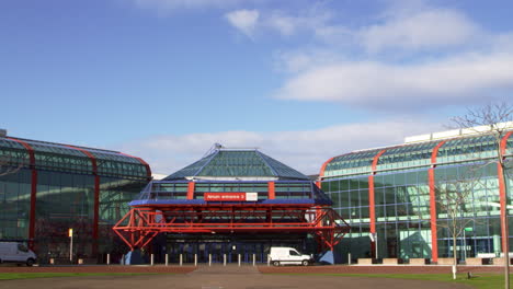 Exterior-Del-Centro-Nacional-De-Exposiciones-De-Birmingham-Nec