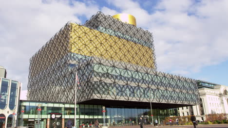 Exterior-Del-Edificio-De-La-Biblioteca-De-Birmingham.