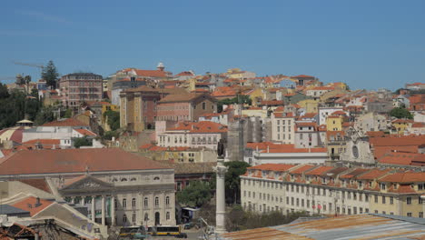 Observando-La-Escena-De-Lisboa-Desde-El-Ascensor-De-Santa-Justa-Portugal.