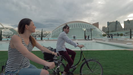 Explorando-Valencia-En-Bicicleta-España