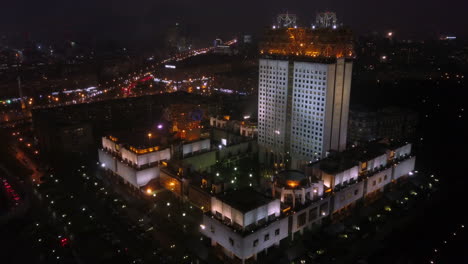 Academia-Rusa-De-Ciencias-En-Moscú-Vista-Aérea-Nocturna