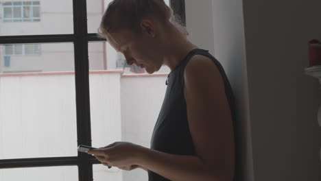 Child-wants-some-attention-but-mum-is-so-busy-with-her-phone