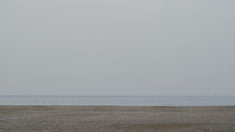 Empty-wild-ocean-beach
