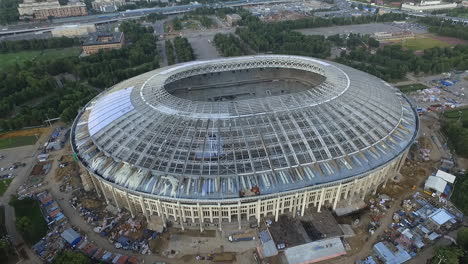 Moskauer-Luschniki-Stadion-Im-Wiederaufbau,-Luftaufnahme