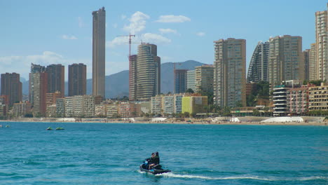 Sommerferien-In-Benidorm,-Spanien