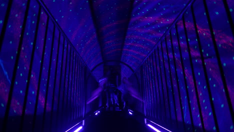 Kids-in-the-tunnel-with-rotating-sky-and-stars-imitation