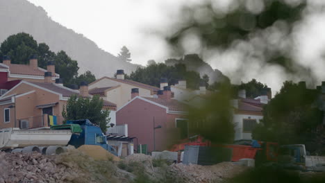 Häuser-In-Den-Bergen,-Die-In-Polop,-Spanien,-Leben