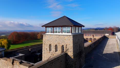 Wachturm-Des-Konzentrationslagers-Mauthausen-In-Mauthausen,-Oberösterreich